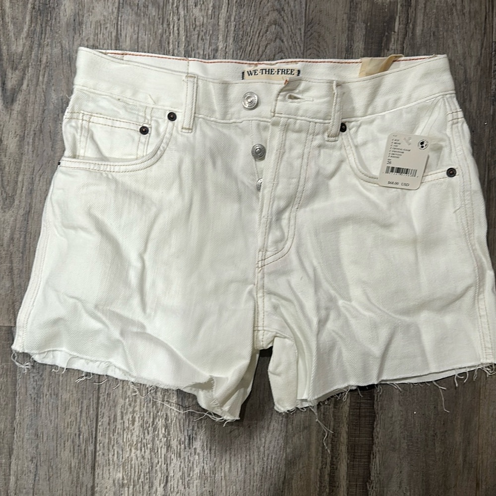 New With Tags - Free People Ivy Cutoff Denim Shorts (crystal clear)